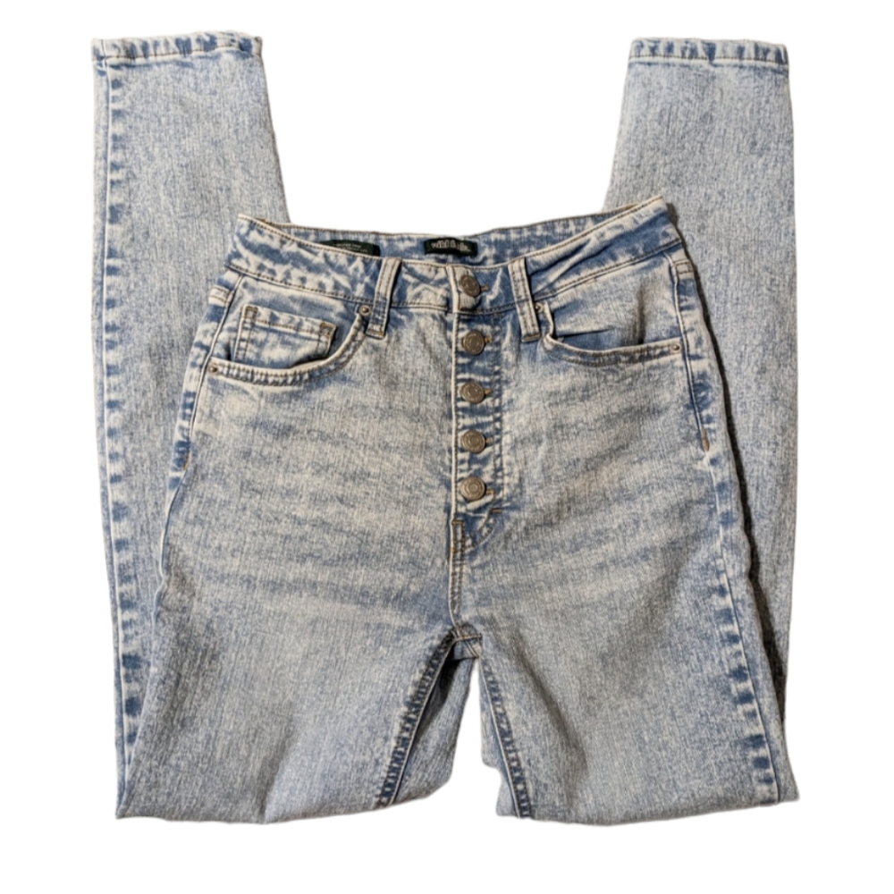 NWOT Wild Fable Ripped Light Blue Acid Wash High Rise Waisted Skinny Jean Size 2